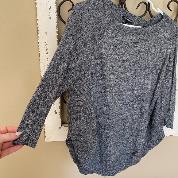 Express sweater - Picture 5 of 5